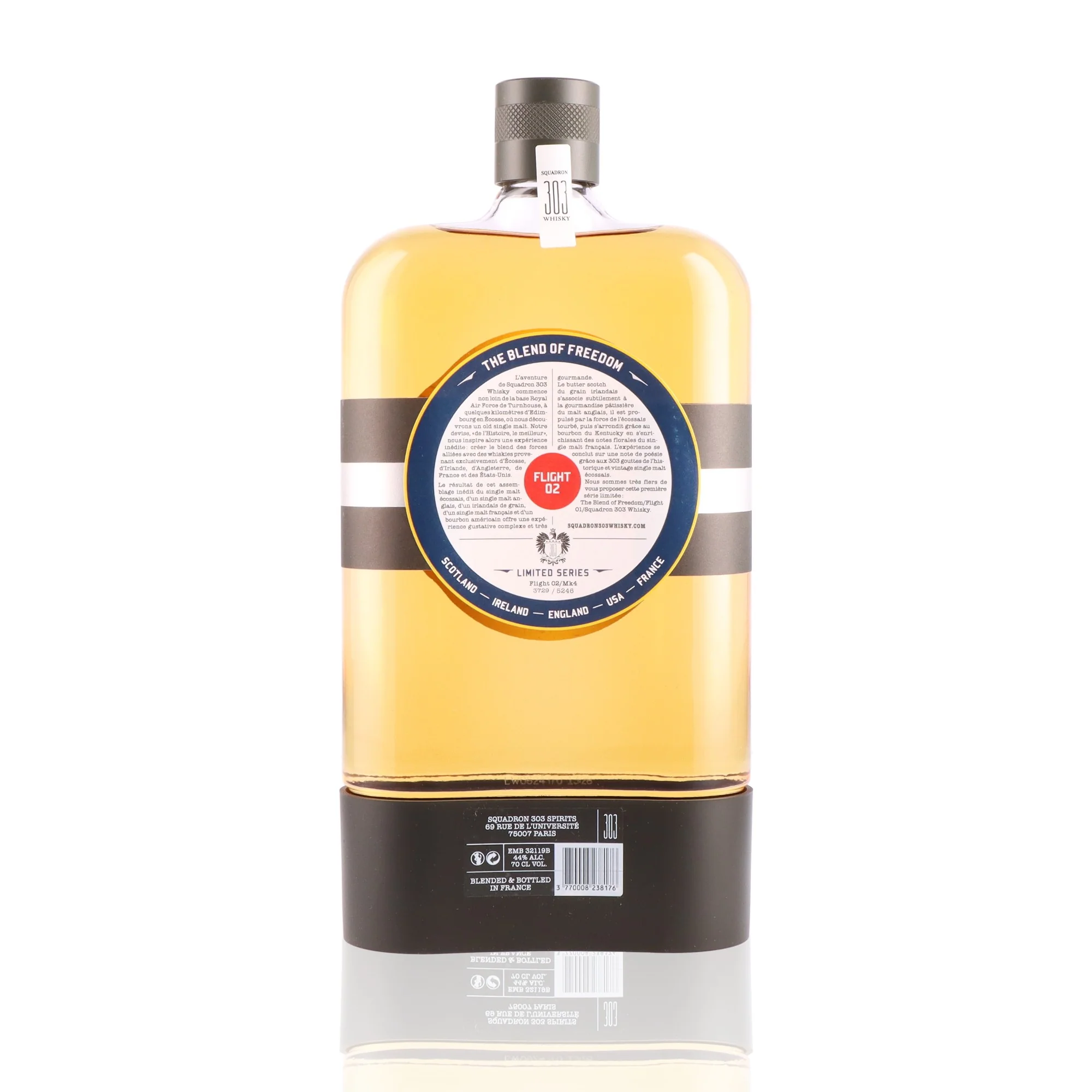 SQUADRON - The Blend of Freedom Flask - 44% - Image 2